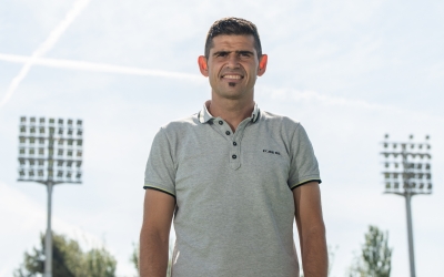 Antonio Hidalgo a la gespa de la Nova Creu Alta | Roger Benet